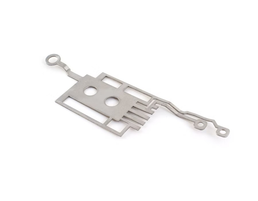 CLICK ON THE PICTURE FOR BETTER VIEW       Lead frames for insert molding process
